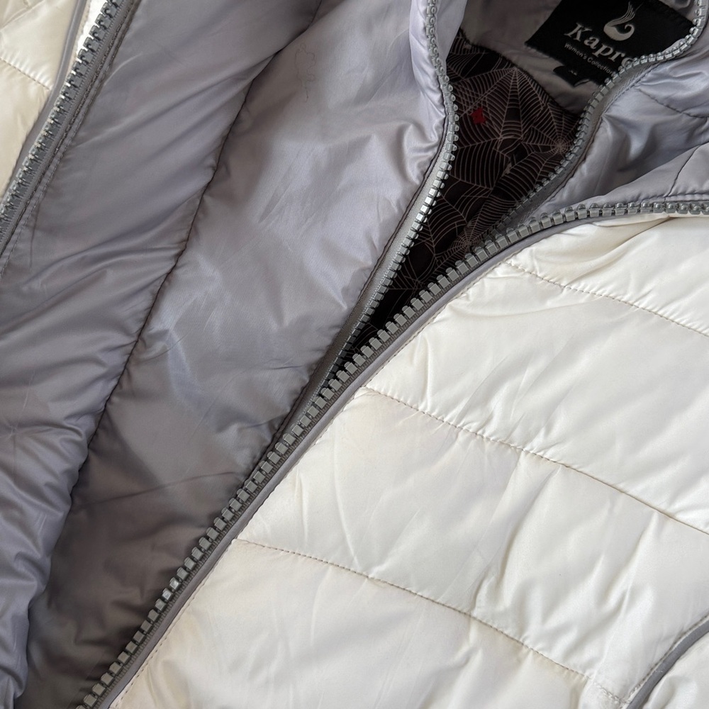 Kapre Puffer Jacket - Picture 5 of 10
